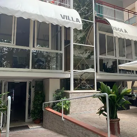 Isola מלון 2*