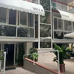 Isola Hotel 2*